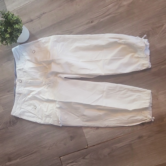 Van Heusen l capris l white l like new l size 13 - Picture 1 of 7
